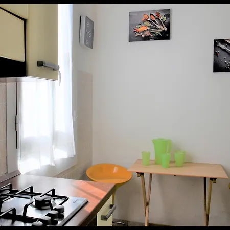 Paint House Apartment Imperia